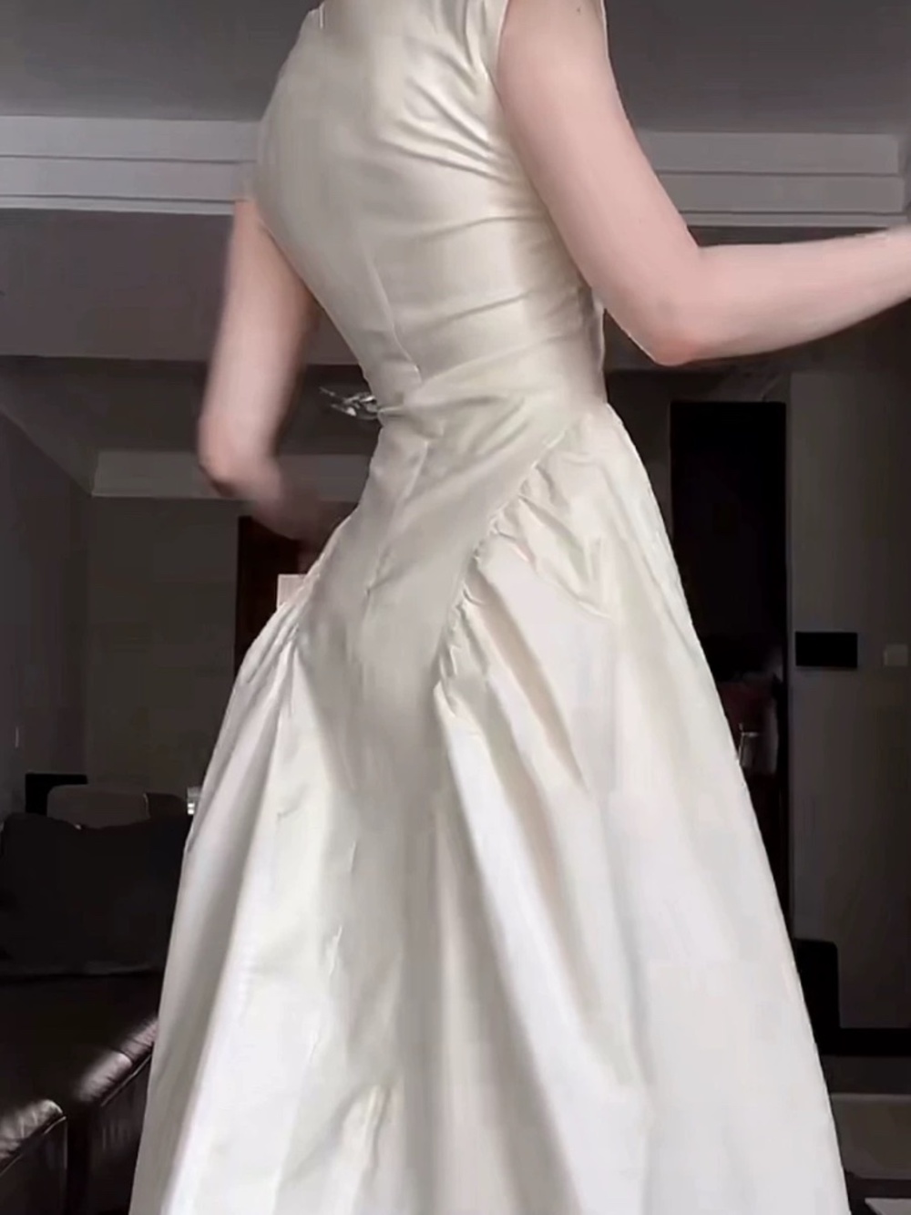Ivory Cotton Maxi Dress Full Skirt Ruched Bodice - Picture 3 of 5